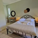 Niki B Apartment