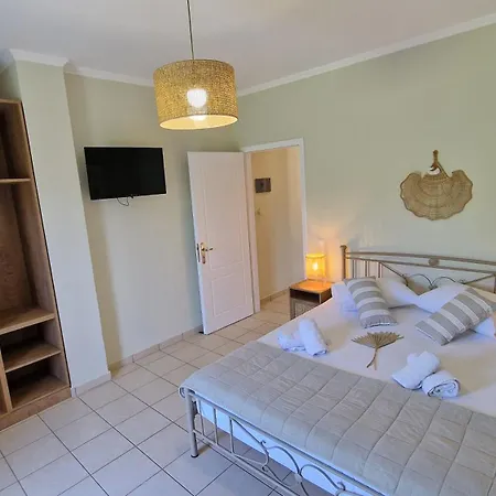 Studios Niki B. Daire Lefkáda